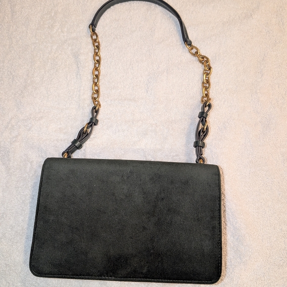 Tory Burch Banana Leaf Green Velvet Bag and Green Velvet Sandals - Picture 9 of 15